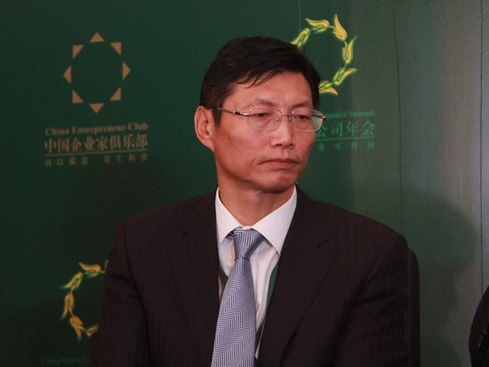 華晨寶馬汽車有限公司財務高級副總裁兼首席財務官雷小陽